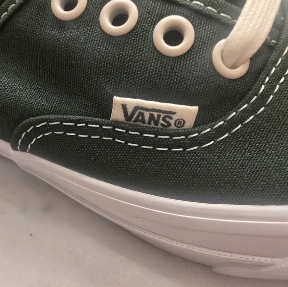 NIB VANS x Museum of Peace and Quiet. Authentic Size 5.5 Men's or 7 Women - Picture 5 of 11